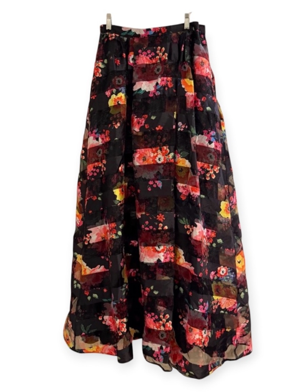 Tulle & Mesh Floral Maxi Skirt Black Size 13 from Sequin Hearts Festival Boho